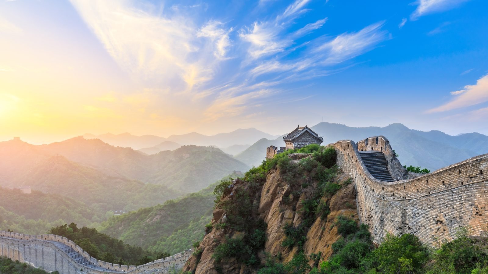 Ang Great Wall. Mainland ito, kaya visa — hindi ang Hainan na visa-free.